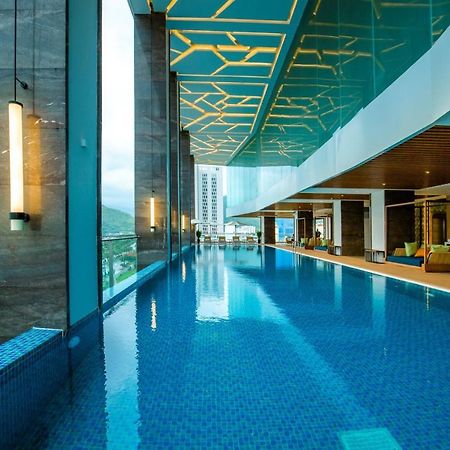 Flc City Hotel Beach Куинён Экстерьер фото