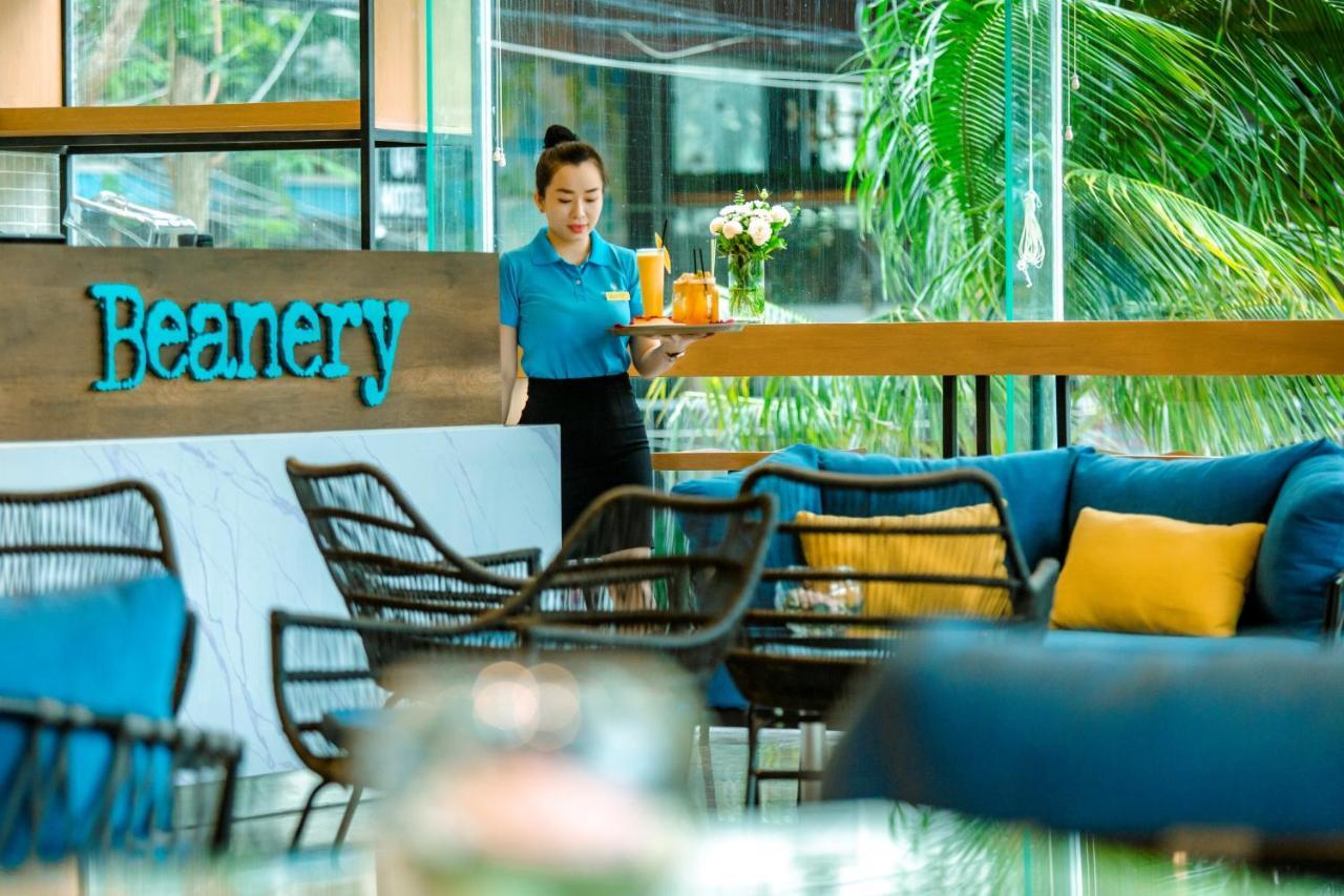 Flc City Hotel Beach Куинён Экстерьер фото