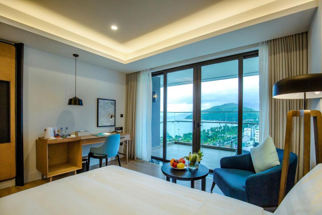 Flc City Hotel Beach Куинён Экстерьер фото
