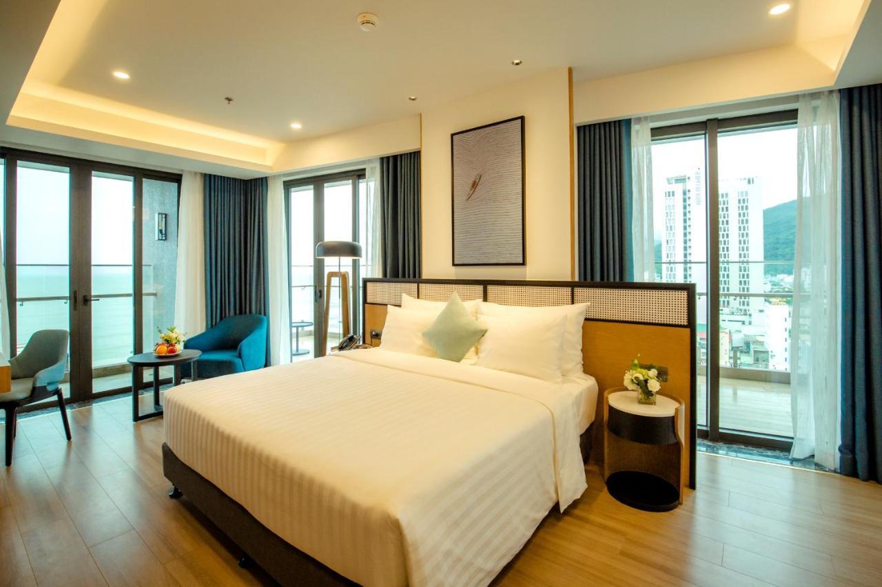 Flc City Hotel Beach Куинён Экстерьер фото